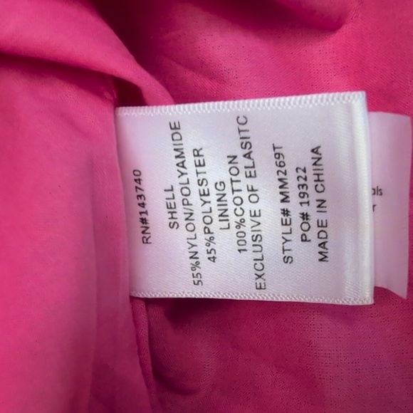 Hyacinth House by Tuckernuck Bright Pink Pleated Portia Top Size XL NWT! - Picture 11 of 12